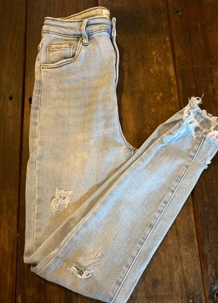 4 Jeansbroeken van VS Miss, brand: Vs. Miss, condizioni: Ottime, taglia: M / IT 42 / EU 38, €12.50, €13.83 include la Protezione acquisti