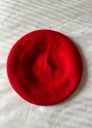 Béret en laine Monoprix one size rouge, brand: Monoprix, condition: New without tags, €6.00, €7.00 includes Buyer Protection