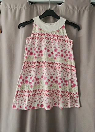 Robe fleuri h&m 5 ans, marque: H&M, état: Très bon état, taille: 5 ans / 110 cm, 2,00 €, 2,80 € Protection acheteurs incluse