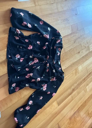Top maglietta floreale elegante nido d’ape fiori, marca: H&M, estado: Muito bom, tamanho: S / 36 / 8, €3.00, €3.85 inclui Proteção do Comprador