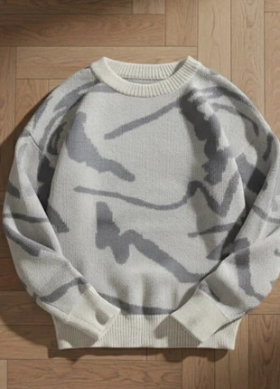 pull gris et blanc y2k, brand: y2k, condition: Very good, size: S, €30.00, €32.20 includes Buyer Protection