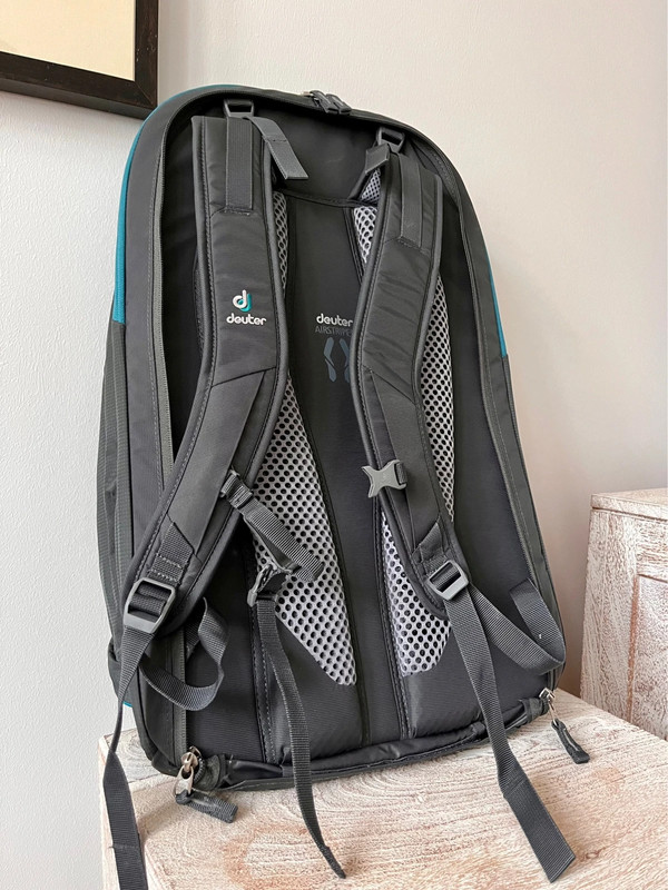 Deuter transit sales lite 40