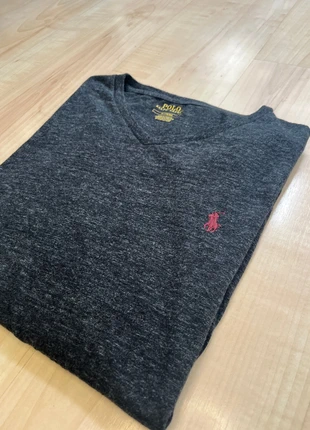 Long sleeve Polo Ralph Lauren gris et logo bordeaux, marque: Ralph Lauren, état: Très bon état, taille: M, 23,00 €, 24,85 € Protection acheteurs incluse