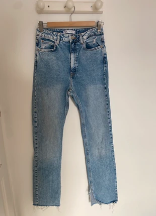 Jean bleu évasé Zara taille 38, marke: Zara, zustand: Sehr gut, größe: M / 38 / 10, 12,00 €, 13,30 € inklusive Vinted-Käuferschutz