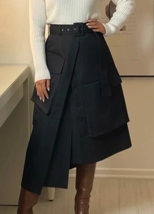 Jupe noire portefeuille structurée à poches oversize taille M, brand: shawly, condition: Very good, size: M / 38 / 10, €64.90, €68.85 includes Buyer Protection Pro