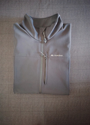 Doudoune sans manche légère Homme Noire Quechua Taille S, marque: Quechua, état: Très bon état, taille: S, 10,00 €, 11,20 € Protection acheteurs incluse