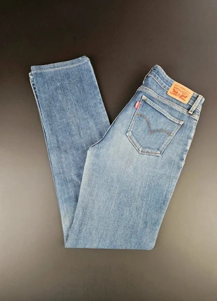 Jean Levi's 714 bleu femme Straight W30, brand: Levi's, condition: Very good, size: L / 40 / 12, €27.50, €29.58 includes Buyer Protection