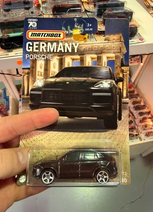 Matchbox Porsche Cayenne, marque: Matchbox, état: Neuf avec étiquette, taille: Prématuré, jusqu'à 44cm, 8,00 €, 9,10 € Protection acheteurs incluse