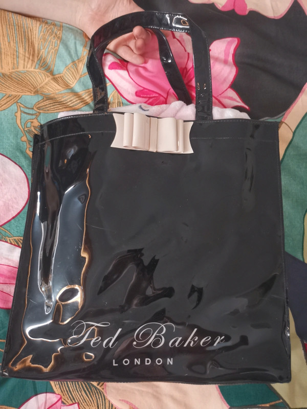 Ted Baker black/floral tote bag - Vinted