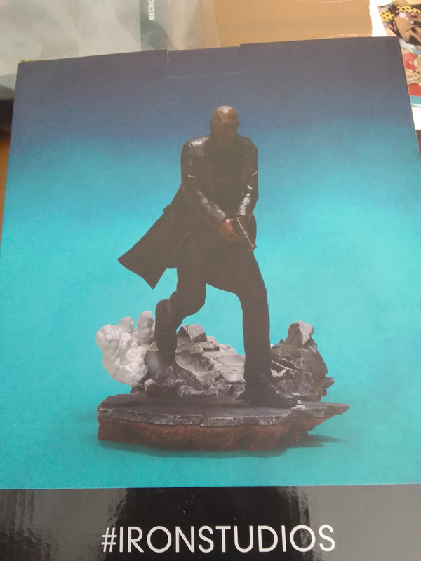 Nick Fury - BDS Art Scale Deluxe 1:10 Statue Iron Studios 3