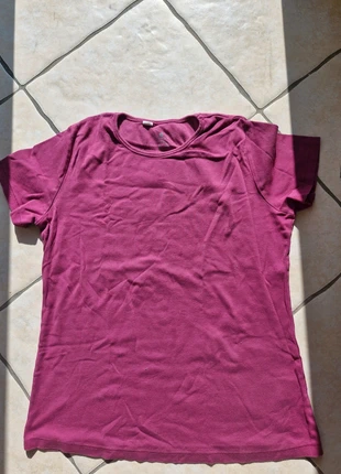 T-shirt violet taille XL, marque: Domyos, état: Très bon état, taille: XL / 42 / 14, 2,00 €, 2,80 € Protection acheteurs incluse