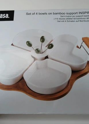 Cute set of 4 bowls, marque: Nobilcasa, état: Neuf avec étiquette, 15,00 €, 16,45 € Protection acheteurs incluse