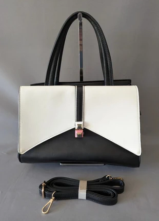 Sac à main noir et blanc Darnel avec bandoulière neuf, brand: Darnel, condition: New without tags, €18.00, €19.60 includes Buyer Protection Pro