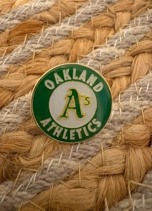 Pins Oakland Athletics, état: Très bon état, 5,00 €, 5,95 € Protection acheteurs (Pro) incluse