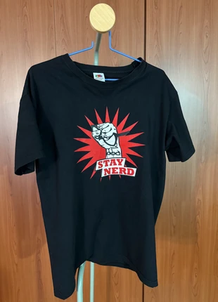 T-shirt nera stampa nerd, marca: Fruit of the Loom, estado: Muito bom, tamanho: M, €15.00, €16.45 inclui Proteção do Comprador