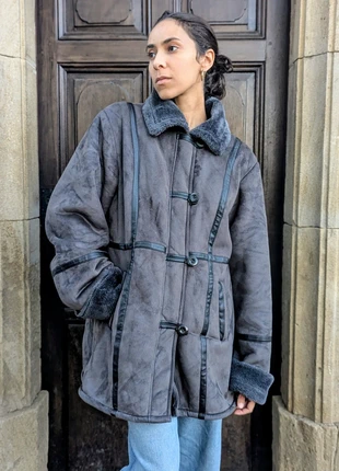 Manteau fausse fourrure rembourré, marca: Vintage Dressing, estado: Muito bom, tamanho: XL / 42 / 14, €16.00, €17.50 inclui Proteção do Comprador Pro