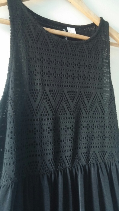 Robe mi-longue  avec jupe transparente noir H&M 3