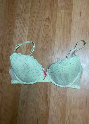Soutien-gorge push-up 90B H&M, marke: H&M, zustand: Sehr gut, größe: 75B, 4,00 €, 4,90 € inklusive Vinted-Käuferschutz