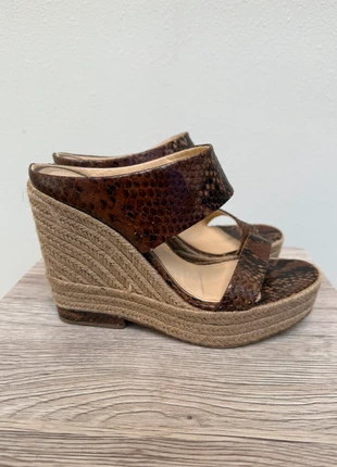 Paloma Barceló wedge, merk: Paloma Barcelo, staat: Heel goed, maat: 39, € 30,00, € 32,20 inclusief Kopersbescherming Pro