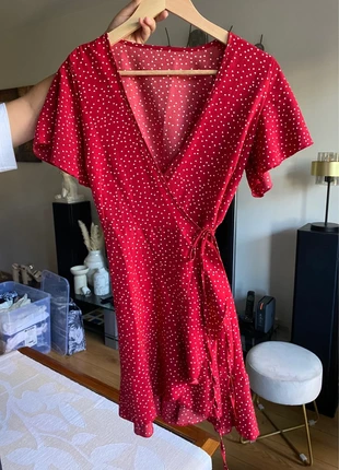 Robe rouge Shein taille S, marca: Shein, estado: Novo sem etiquetas, tamanho: S / 36 / 8, €3.00, €3.85 inclui Proteção do Comprador