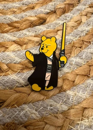 Pins Winnie 💛🍯, brand: Winnie The Pooh, condition: Very good, €4.00, €4.90 includes Buyer Protection Pro