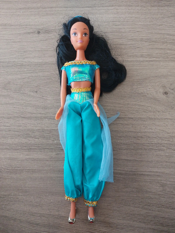 Poupee Barbie Jasmine Aladdin Vinted