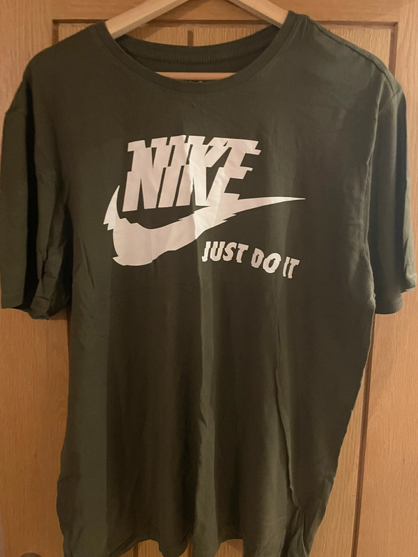 Nike tshirt | Vinted