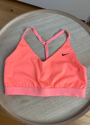 Nike Dri Fit Sporttop Gr L, merk: Nike, staat: Heel goed, maat: L, € 8,00, € 9,10 inclusief Kopersbescherming