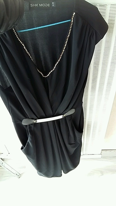 Robe noire  1