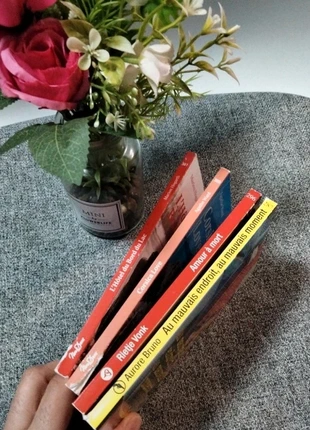 🌹 Lot de livres romantique 🌹, zustand: Sehr gut, 3,00 €, 3,85 € inklusive Vinted-Käuferschutz