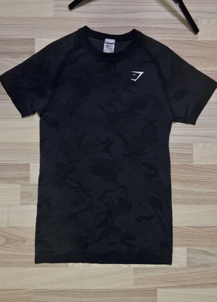 T-shirt Gymshark hauts sport Gymshark s, marque: Gymshark, état: Très bon état, taille: S, 20,00 €, 21,70 € Protection acheteurs incluse