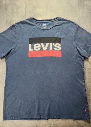 T-shirt Levi's bleu marine homme Taille XL casual iconique, marque: Levi's, état: Très bon état, taille: XL, 8,00 €, 9,10 € Protection acheteurs incluse