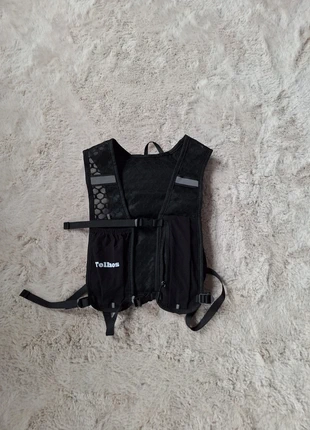 Nieuw hardloop vest, merk: telhos, staat: Nieuw met prijskaartje, € 24,00, € 25,90 inclusief Kopersbescherming