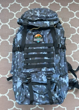 Sac à dos de randonnée Militaire 56/75L, marque: Trekking, état: Neuf avec étiquette, 38,00 €, 40,60 € Protection acheteurs incluse