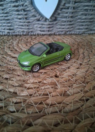 Welly peugeot 206CC, marke: Welly, zustand: Gut, größe: 3 Jahre / 98, 3,00 €, 3,85 € beinhaltet Vinted-Käuferschutz Pro