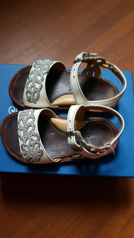 Zecchino d'Oro sandalen maat 20