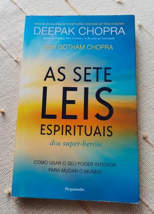 Livro, As sete leis espirituais dos super-heróis, Deepak Chopra e Gotham Chopra , estado: Muito bom, €6.00, €7.00 inclui Proteção do Comprador