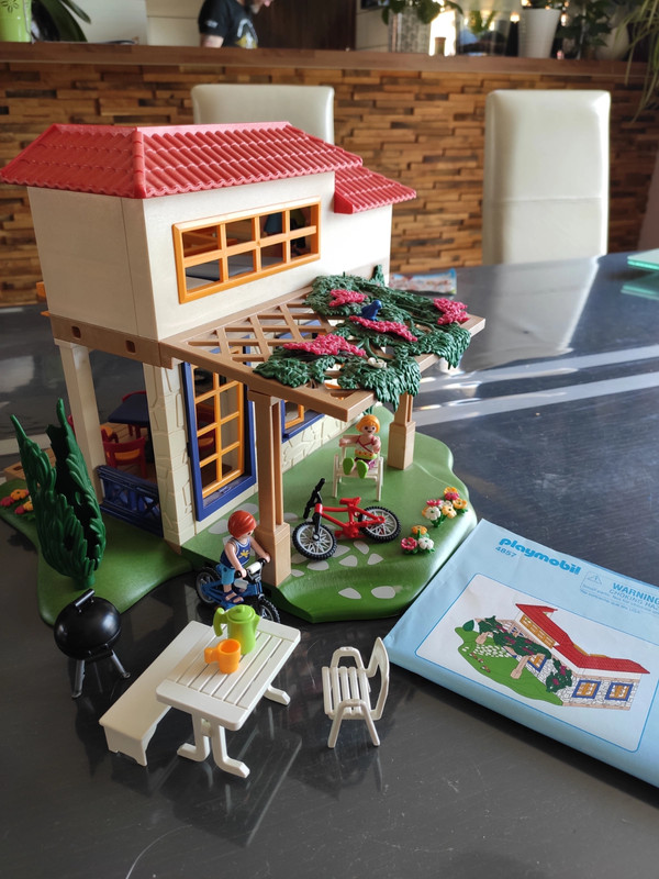Maison de campagne Playmobil 4857 collection