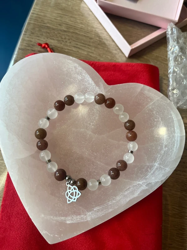 Bracelet 100%pierres naturelles jade blanc aventurine violette