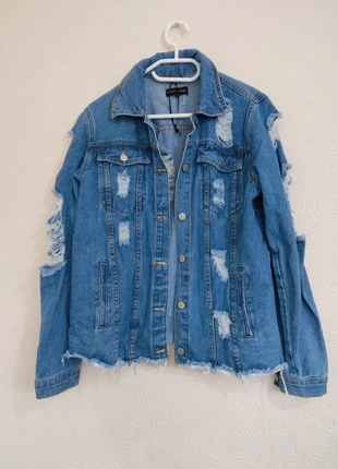 Pretty Littlething denim jacket almost brandnew, brand: PrettyLittleThing, condition: New without tags, size: M / UK 12-14, £8.00, £9.10 includes Buyer Protection