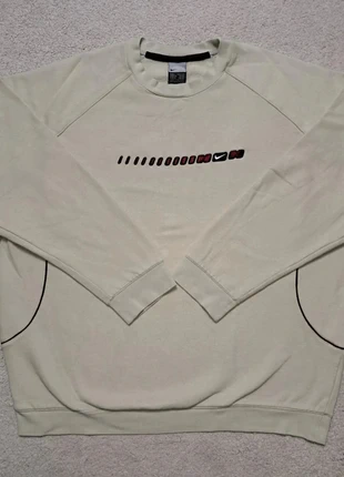 Sweat Nike L Vintage Hoodie Retro Crewneck Y2k Pull Collector Logo Brodé Old Money, brand: Nike, condition: Very good, size: L, €90.00, €95.20 includes Buyer Protection Pro