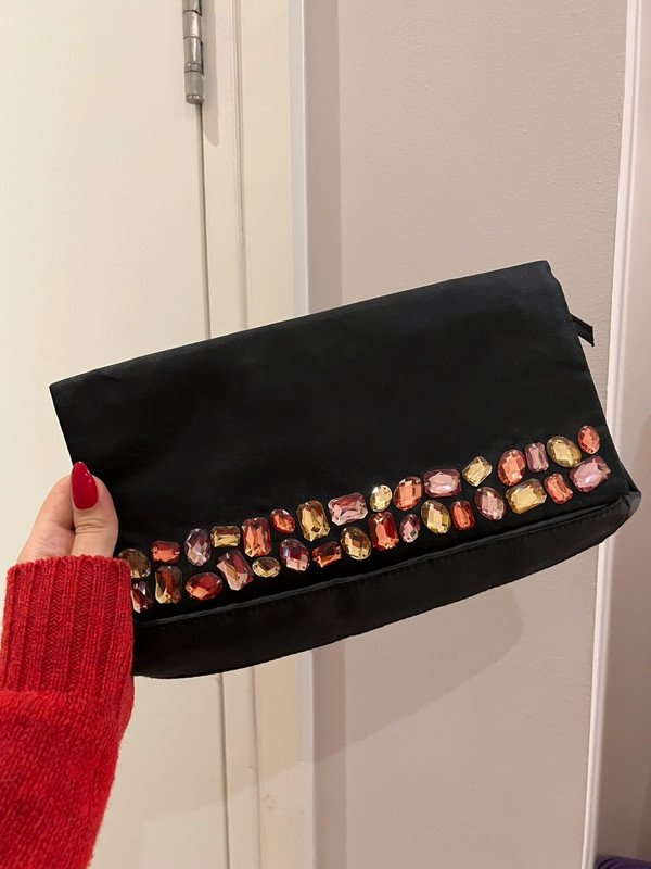 Vera wang clutch outlet bag