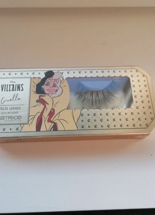 Valse wimpers van Disney Villains, marca: Catrice, estado: Novo com etiquetas, €3.00, €3.85 inclui Proteção do Comprador
