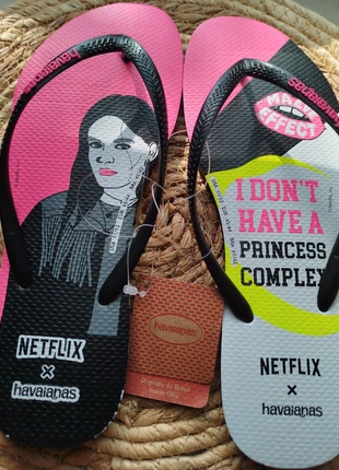 Havaianas claquettes neuves 43/44, marque: Havaianas, état: Neuf avec étiquette, taille: 43, 11,00 €, 12,25 € Protection acheteurs incluse