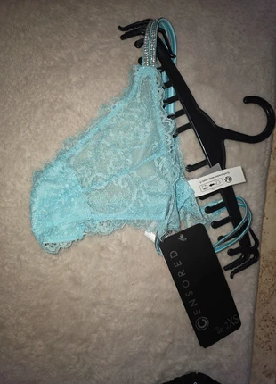 String dentelle turquoise avec strass, zustand: Neu, mit Etikett, größe: XS / 34 / 6, 2,00 €, 2,80 € inklusive Vinted-Käuferschutz