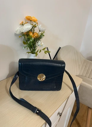 Sac bandoulière imitation cuir croco bleu marine – KIABI, brand: Kiabi, condition: New without tags, €8.00, €9.10 includes Buyer Protection