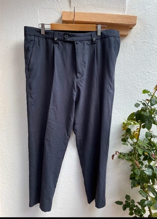 Pantalón Kartel 48, brand: Kartel, condizioni: Ottime, taglia: XXL, €12.00, €13.30 include la Protezione acquisti