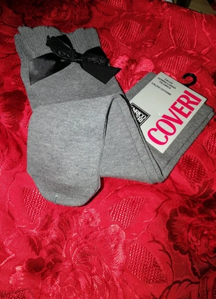 Parigina con fiocchi, brand: Coveri, condizioni: Nuovo con cartellino, taglia: Taglia unica, €3.50, €4.38 include la Protezione acquisti