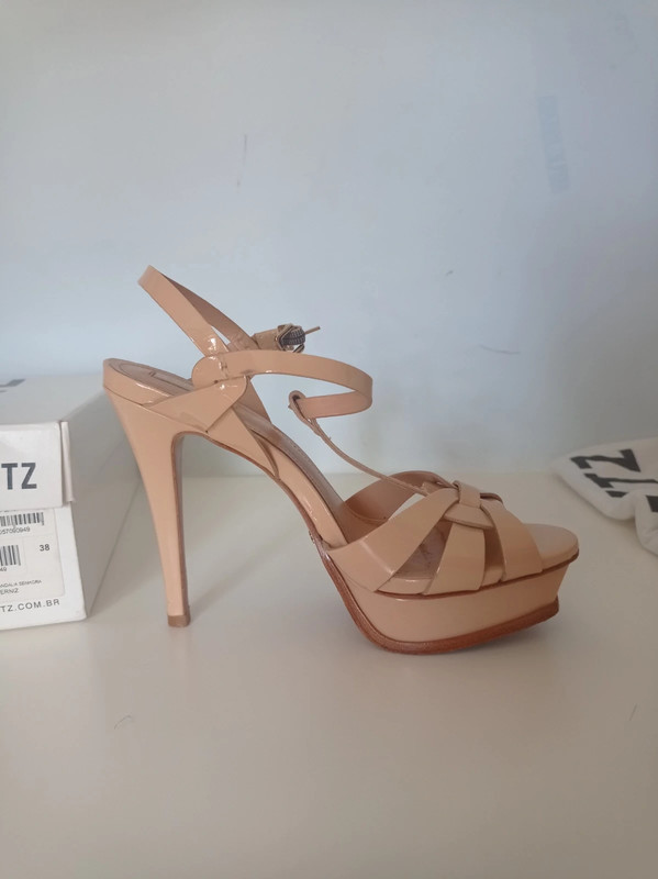 Sandali con tacco sales schutz