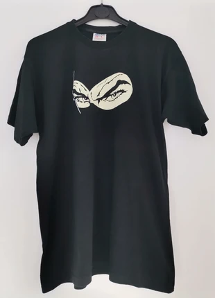 T-shirt nera Diabolik fluo, marca: B&C, estado: Muito bom, tamanho: M, €15.00, €16.45 inclui Proteção do Comprador